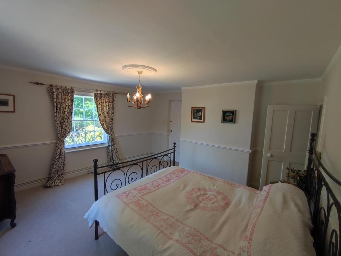 Large Three Storey Georgian House And Gardens Villa Wrentham Exteriör bild